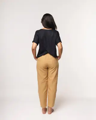 calça fertilità bege