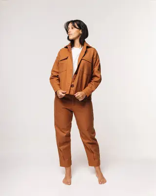 calça fertilità caramelo
