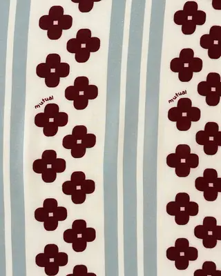 lenço mutual listrado e floral