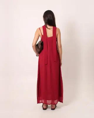 vestido longo decote reto cereja