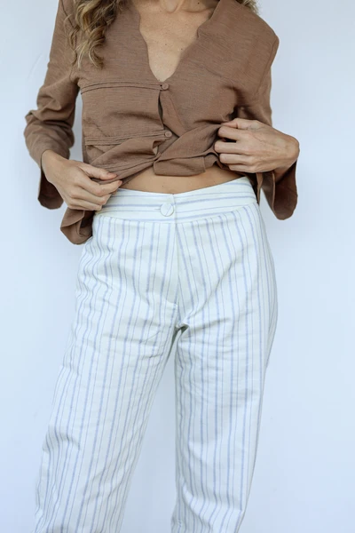 Calça Listrada Azul Claro
