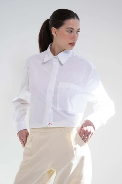 camisa curta off white