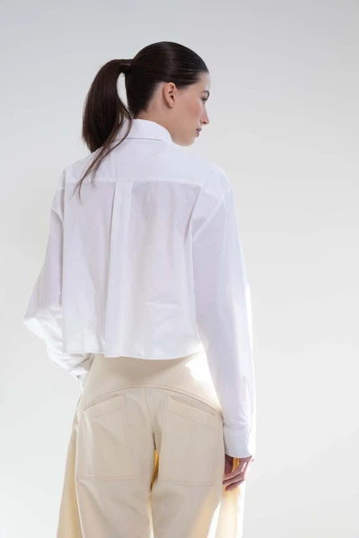 camisa curta off white