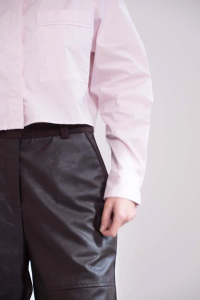 camisa curta rosa bebê