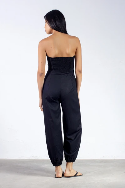 Macacão Gaia Renda Preto