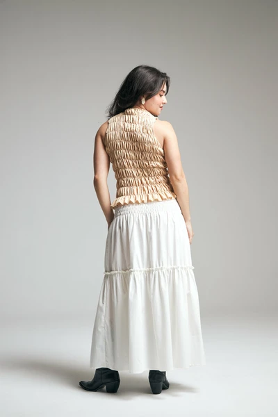 blusa lastex gola canoa caqui