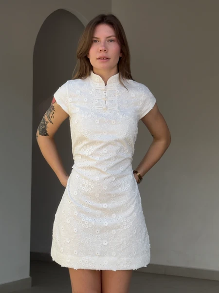 Vestido Mochi em Laise