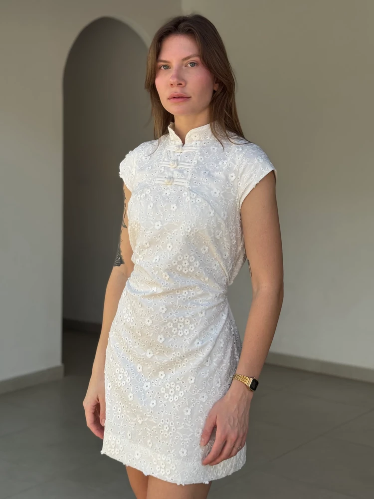 Vestido Mochi em Laise