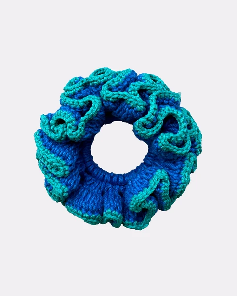Scrunchie Crochê Contraste Azul