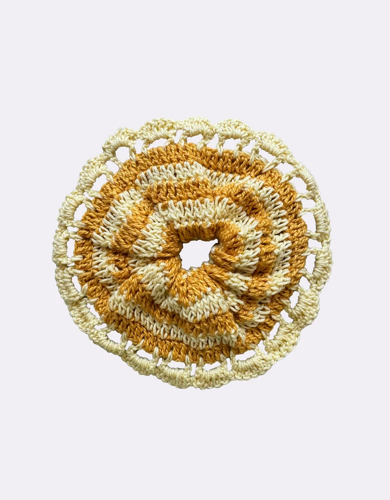 Scrunchie Crochê Listras Amarelo