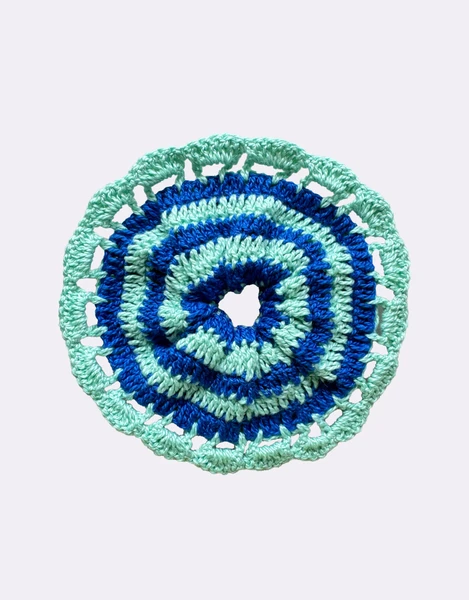 Scrunchie Crochê Listras Azuis