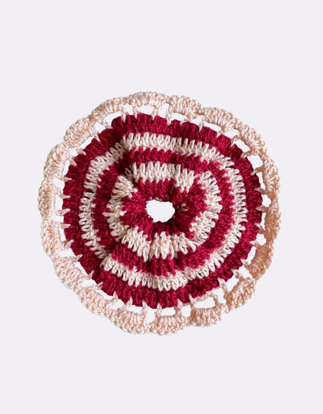 Scrunchie Crochê Listras Rosa